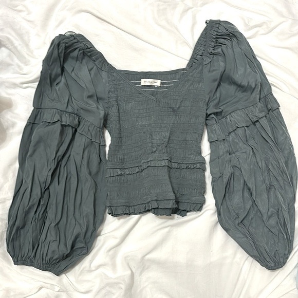 Mustard Seed Puff Sleeve Ruched Top - Picture 2 of 3